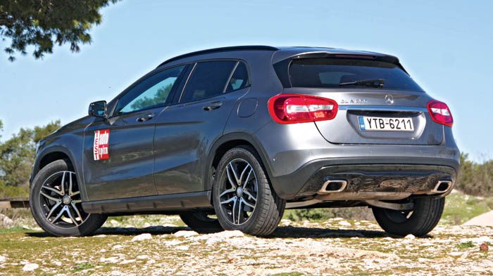 Η GLA 200 φορά το νεότερης γενιάς, αλουμινένιο και με άμεσο ψεκασμό, 1.600άρη turbo βενζινοκινητήρα της Mercedes.